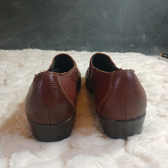 SAS Nora Womens Two-Toned Slip On Brown Leather Loafer Shoes Size 10M - Picture 4 of 10